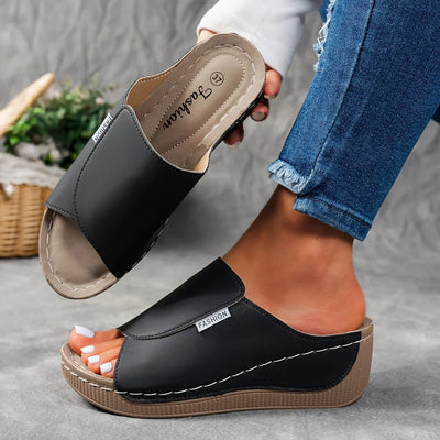 Colleen – Orthopaedic Sandals
