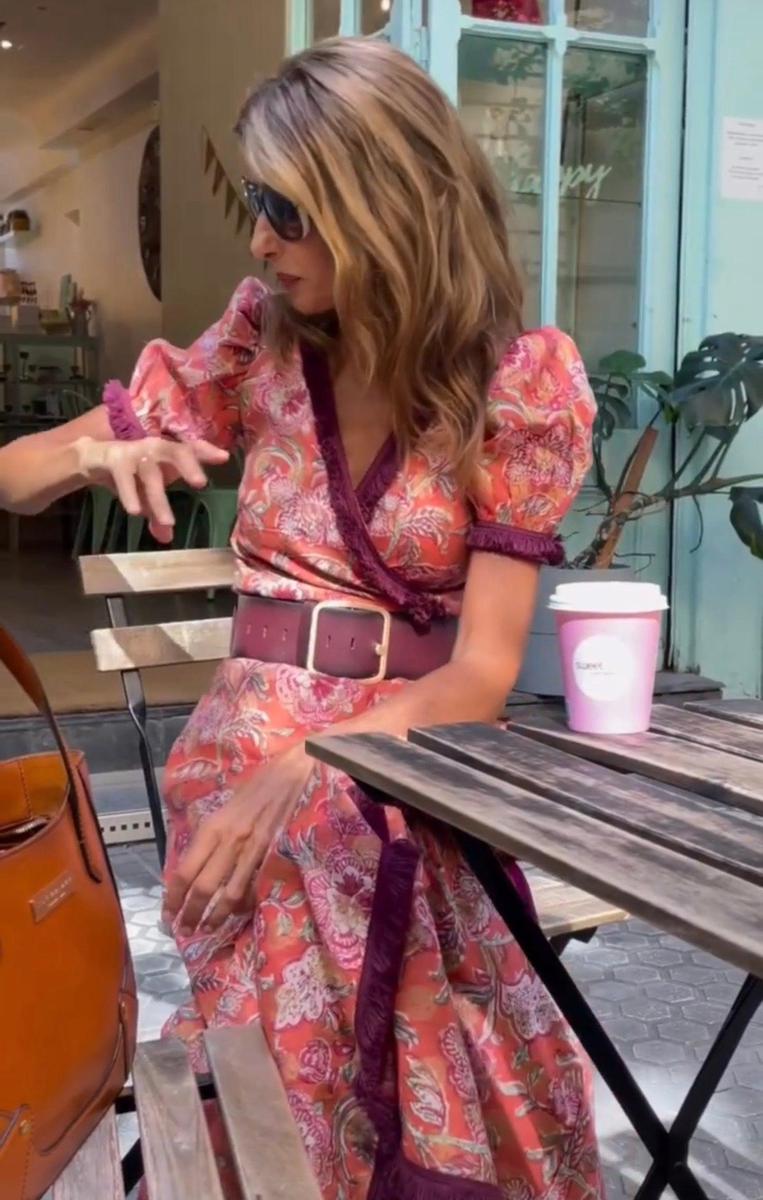 Clodagh – Elegant Pink Maxi Dress with Short Sleeves