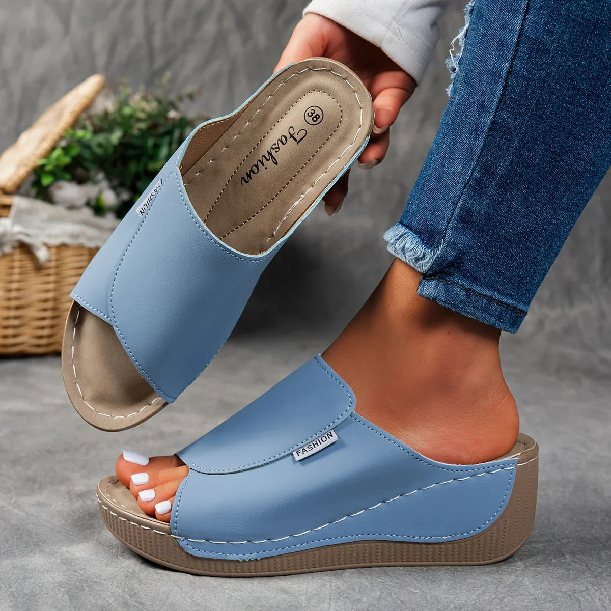 Colleen – Orthopaedic Sandals