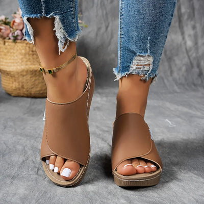 Colleen – Orthopaedic Sandals