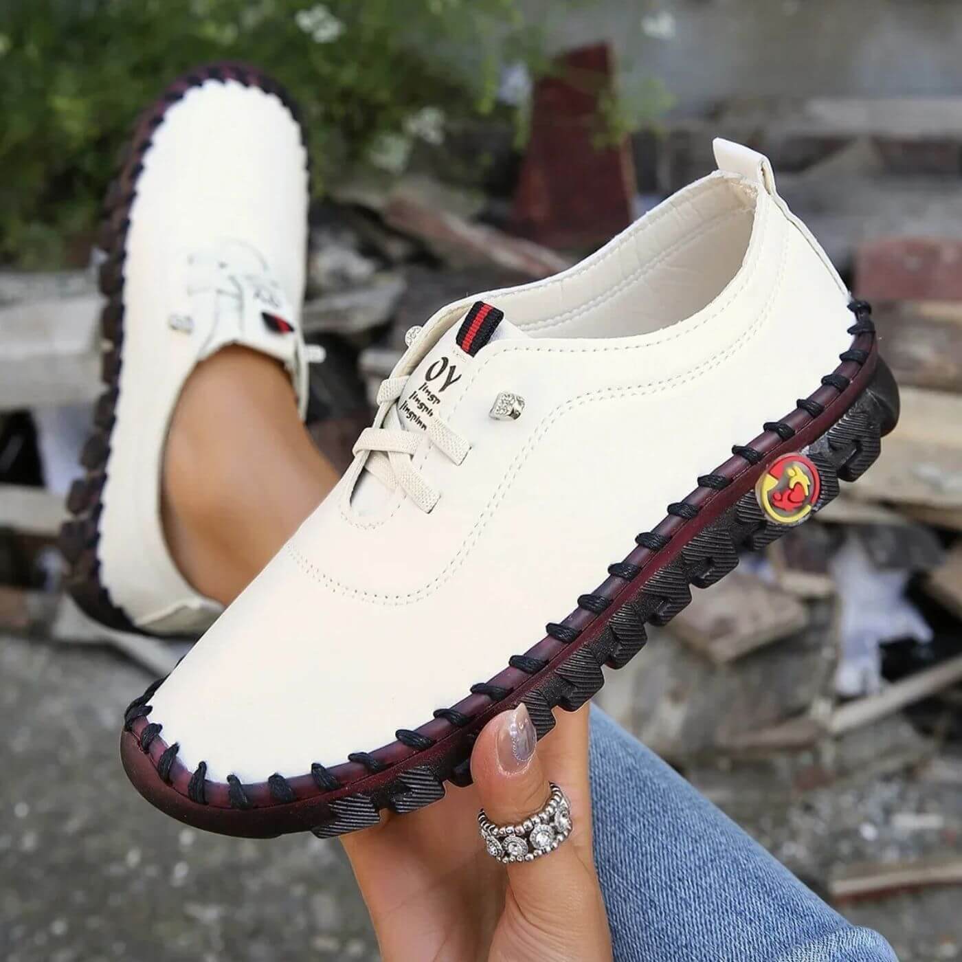 Nóinín – Ultra Comfort Orthopaedic Shoes