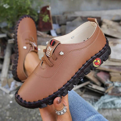 Nóinín – Ultra Comfort Orthopaedic Shoes