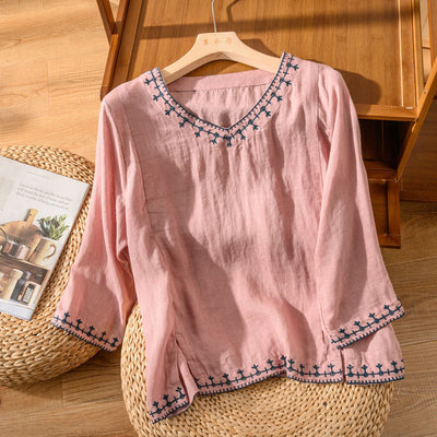 Saoirse – Embroidered V-Neck Blouse