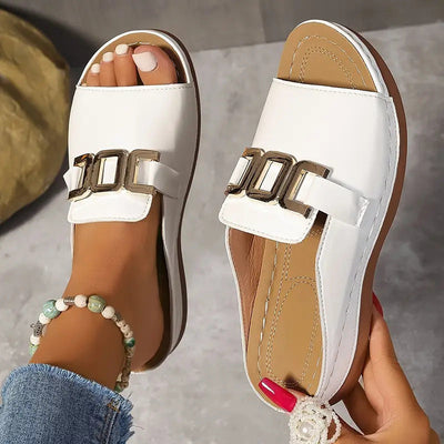 Éile – Slip-On Buckle Slides