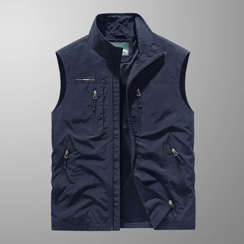 Cathal – Multi-Pocket Breathable Outdoor Cargo Gilet